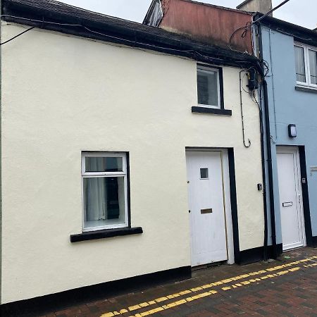 2 Bed Townhouse Eyre Square City Centre Голуей Екстериор снимка